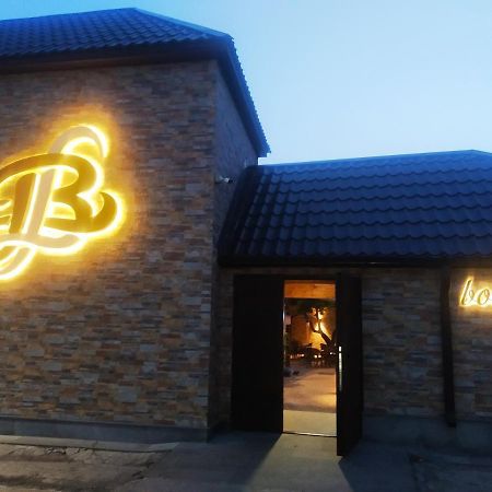 Boutique Living Hotel Jerevan Buitenkant foto