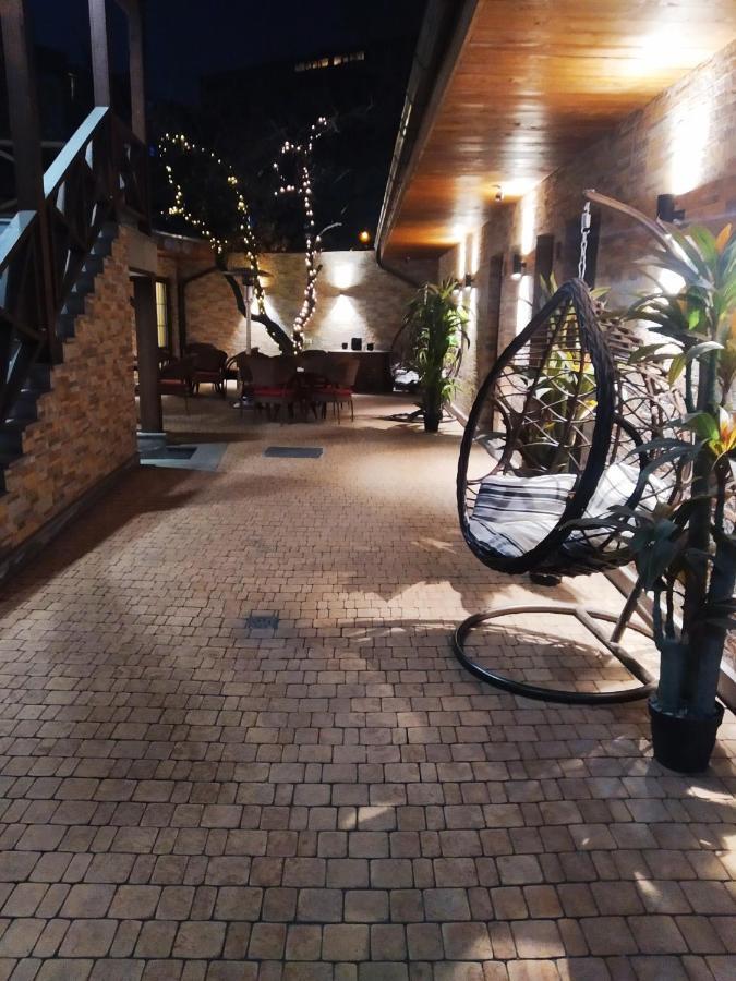 Boutique Living Hotel Jerevan Buitenkant foto