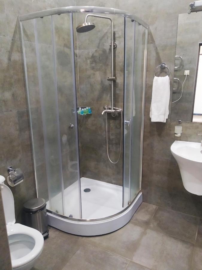 Boutique Living Hotel Jerevan Buitenkant foto
