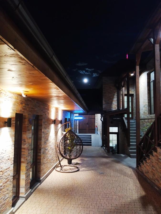 Boutique Living Hotel Jerevan Buitenkant foto